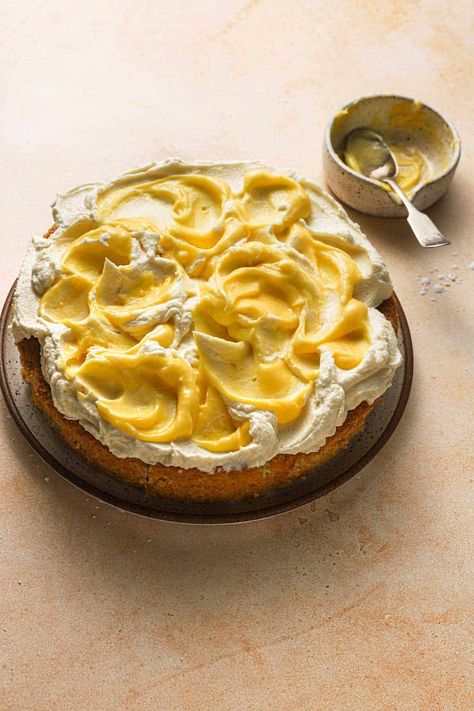 Limoncello Mascarpone Cake Recipe, Lemon Cake Cheesecake, Lemon Cello, Italian Lemon Cake, Limoncello Cake, Cakes Fancy, Mascarpone Cake, Baking Conversions, Mascarpone Frosting