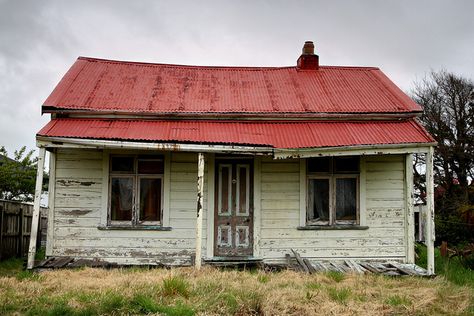 Old house, Cobden Street, Westport, West Coast, New Zealand by brian nz, via Flickr Australian Country Houses, Outside Paint, Best Barns, House Shed, Victorian Cottage, Australian Architecture, Old Cottage, House Of Beauty, Timber Frame Homes