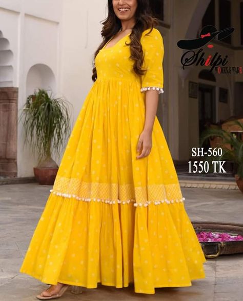 Indian Gown, Long Gown Design, Casual Frocks, Simple Frocks, Kaftan Designs, Lehenga Designs Simple, Anarkali Dress Pattern, Saree Lehenga, Long Kurti Designs