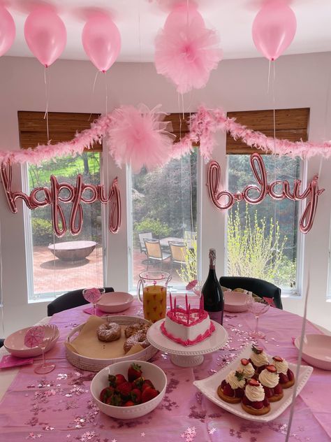 Girly Bday Themes, 18th Sleepover Birthday Party Ideas, Bday 17 Birthday Party Ideas, Pink Brunch Birthday Party, Girly 21 Birthday Ideas, Pink Theme Bday Party, 22nd Party Ideas, 21st Birthday Ideas Taylor Swift, 21st Birthday Ideas Family Friendly