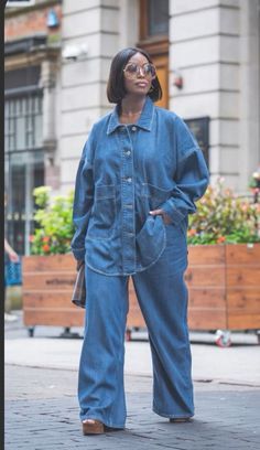 Winter Fit Black Women, Denim On Denim Outfits For Women, Women Denim Outfits, Denim Tears Outfit, Casual Outfits Blazer, Denim Fall Outfits, Denim Outfit Black Women, Vacation Outfits Baddie, Pumpkin Patch Couple