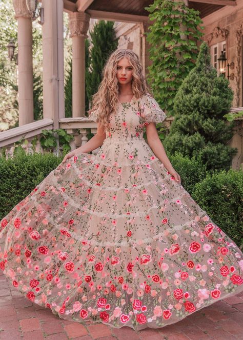 Dresses Graduation Dresses, Garden Dress, Timeless Dress, Prom Dresses Modest, Grad Dresses, Pink Floral Dress, Rose Dress, Gorgeous Gowns, The Rose