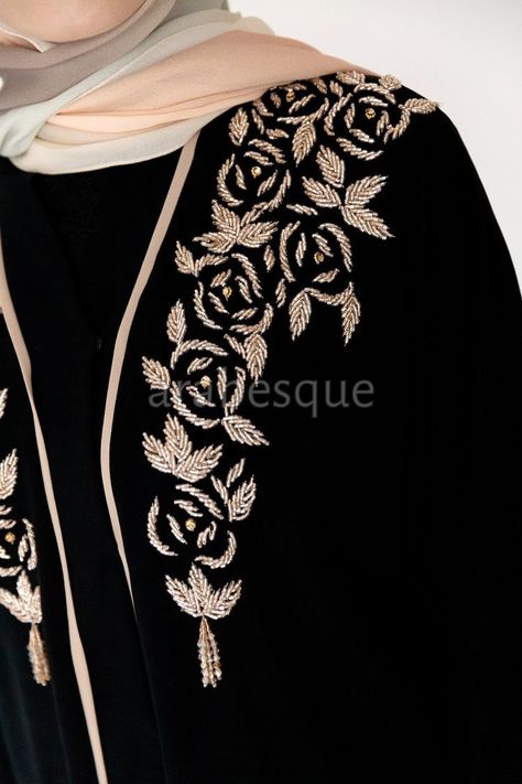 Fashion Abaya, From Dusk Till Dawn, Hand Beaded Embroidery, Hand Embroidery Dress, Diy Bead Embroidery, Open Abaya, Motifs Perler, Mode Abaya, Diy Embroidery Patterns