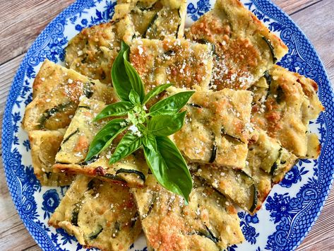 ZUCCHINI SCARPACCIA (ITALIAN ZUCCHINI TART) Zucchini Tart, Italian Zucchini, Brunch Casserole, Keto Side Dishes, Zucchini Recipes, Vegetarian Dishes, Parchment Paper, Baking Sheet, Appetizer Snacks