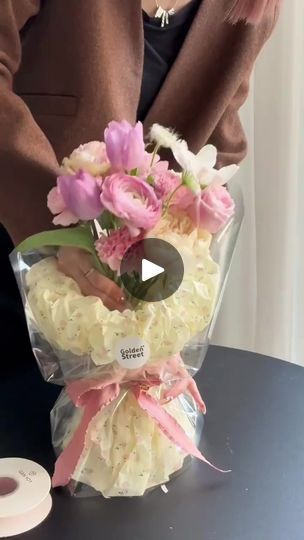 109K views · 1.1K reactions | Wrapping Up a Beautiful Bouquet: Step-by-Step Tutorial🌿💐
#florist #flowerarrangement #giftwrapping #flowerwrappingtutorial #bouquetwrapping | FloralSupplies.com Wraping Flowers Tutorial, Bouquet Wrap, Flower Tutorial, Beautiful Bouquet, Florist, Flower Arrangements, Step By Step, Gift Wrapping, Flowers