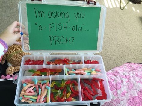 Food Promposal, Dance Asking Ideas, Prom Asking, Dance Asking, Sadies Proposal, Prom Posals, Prom Proposal Ideas, Cute Proposals, Prom Invites