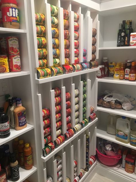 Pantry That Looks Like A Store, Walk In Pantry Can Storage, Colorful Pantries, Stock Room Ideas Storage, Dream Pantry Walk In Luxury, Modern Pantry Design, Pantry Goals, Pantry Closet Design, Dream Pantry