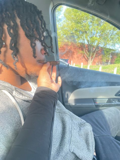 Hood Couples Aesthetic, Smoker Boyfriend Aesthetic, Dreadhead Boyfriend Couple, Hood Bf Aesthetic, Dreadhead And Girlfriend, Dread Head Couples, Hood Love Aesthetic, Dreadhead Boyfriend, Couples With Locs