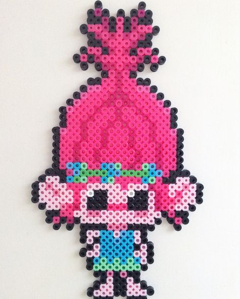 ~Poppy~ Perler Bead Art Pixel Art Ideas, Perler Bead Designs, Rainbow Loom Patterns, Trolls Poppy, Pokemon Game, Art Pixel, Easy Perler Beads Ideas, Fuse Bead Patterns, Holiday Beading