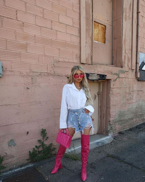 Summer Boot Outfits, Pink Cowboots Outfit, How To Style Pink Boots, Hot Pink Cowgirl Boots Outfit, Pink Western Boots Outfit, Pink Boot Outfit, Outfit With Pink Boots, Pink Knee High Boots Outfit, Pink Cowboy Boots Outfit