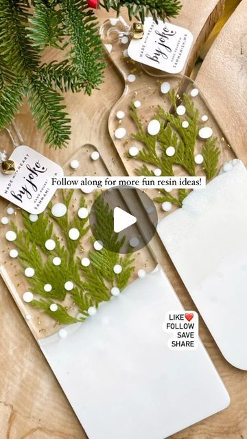 Resin Artist | Joanne Kophs on Instagram: "Day 22! My snowy cedars in serving boards! 🎄❄️🎄❄️🎄❄️🎄❄️🎄❄️

🎁 🎁🎁DON’T FORGET! As a special xmas thank you, I will be gifting one of my advent followers a ‘mystery gift’! (It’s going to be good!) All you have to do is comment, like and/or share my advent posts to be entered to win. If you comment everyday the more chance you have to win!

** This is only for US residents. So sorry to my international friends!**

❤️❤️poured with @craft.resin 
Want to try? Get 10% off my link in bio!⬆️ Code- Madewithheart_byjoko_10

@letsresin for the snowy white
@meyspring for the sparkle

Resin Artist, Resin Art, Resin Holiday Decor, Epoxy Resin, Resin serving board

#resin #epoxy #resina #resinart #festive #holidays #resindecor #pinkdecor #snowfall #creati Xmas Resin Ideas, Christmas Resin Crafts, Christmas Resin, Resin Artist, International Friends, Resin Ornaments, Craft Resin, Art Resin, Pink Decor