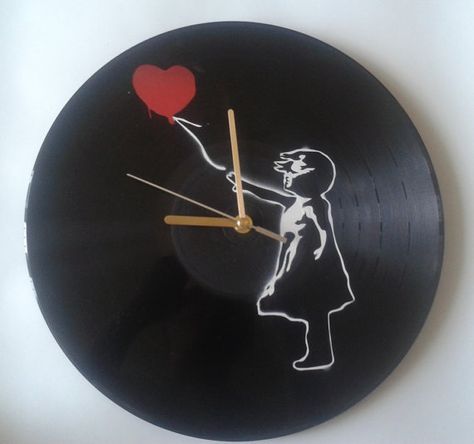 Banksy girl with balloon vinyl record clock. by UniqueVinylClocks #etsy #vinylclock #vinylrecord #recycling #upcycling #banksy #vinylrecordclocks Record Diy, Vinyl Records Diy, Painted Vinyl Record, Cd Idea, Vinyl Paintings, Painted Vinyl Records, Vinyl Clock, Vinyl Record Clock, Old Vinyl Records