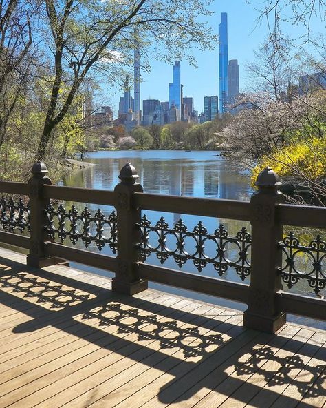 Kelly Kopp on Instagram: “Central Park, Oak Bridge ☀️ —————————————————— April 13, 2021 —————————————————- #seeyourcity #instagramnyc #newyork_instagram…” Nyc Bday, Central Park Bridge, Map Projects, Central Park Nyc, April 13, Garden Bridge, Central Park, York City, New York City