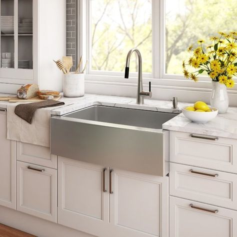 Kraus 30" x 21" Farmhouse Kitchen Sink with Drain Assembly Rustic Kitchen Sinks, Kitchen Sink Remodel, Stainless Steel Farmhouse Sink, Kitchen Sinks Farmhouse, Farmhouse Kitchen Sink, Apron Sink Kitchen, Stainless Steel Sink, Farm Sink, Kitchen Decor Modern