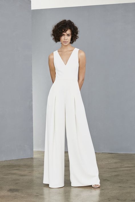 92af93f73faf3cefc129b6bc55a748a9desc44256873ri Amsale Wedding Dress, White Jumpsuits, Amsale Dress, Crepe Jumpsuit, Bridal Jumpsuit, Wedding Jumpsuit, Designer Jumpsuits, Dress Inspo, White Jumpsuit