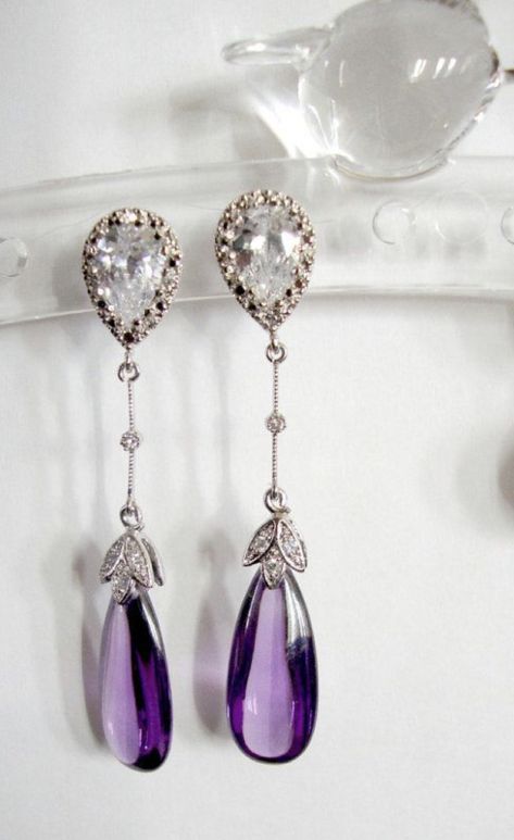 Bridal Earrings Drop, Purple Jewelry, Purple And White, Pretty Jewellery, Bridal Earrings, Long Earrings, Beautiful Jewelry, Wedding Jewelry, Jewelry Box