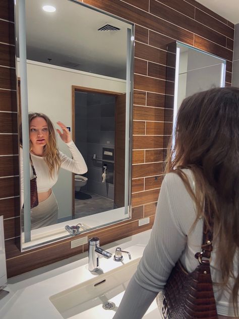 Washroom Photoshoot, Bathroom Mirror Poses Photo Ideas, Sitting On Bathroom Sink Pose, Bathroom Flash Photoshoot, Bathroom Photoshoot Ideas Mirror, Public Bathroom Photoshoot, Bathroom Selfie Captions, Bathroom Mirror Photoshoot, Hotel Bathroom Picture Ideas Instagram