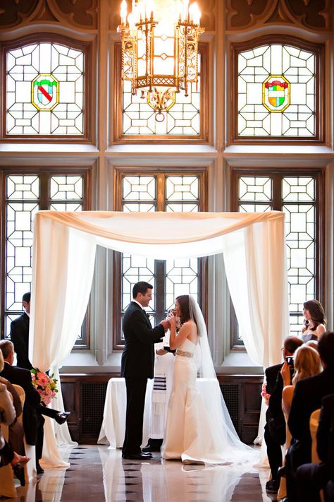 Vintage Wedding Ceremony Decorations, Vintage Wedding Ceremony, Wedding Chuppah, Jewish Wedding Ceremony, Wedding Ceremony Ideas, Wedding Ceremony Backdrop, Pipe And Drape, Indianapolis Wedding, Church Flowers