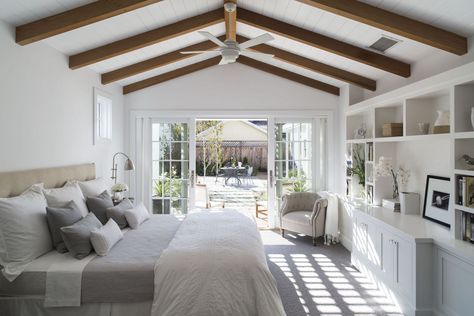 Bedroom Addition Ideas, Rustic Bedroom Design, Bedroom Addition, Farmhouse Floor Plans, Decor Ikea, Farmhouse Master, Simple Bedroom, Remodel Bedroom, Master Bedrooms Decor