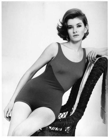 young Martha Stewart, age 20 Young Celebrities, Modeling Career, Famous Women, Famous Faces, Look At You, Martha Stewart, Celebrity Photos, Movie Stars, Vintage Photos