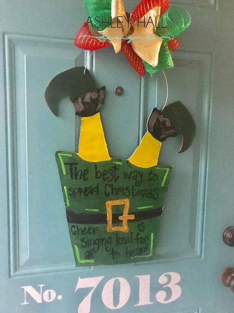 Present Door, Elf Buddy, Hanger Christmas, Door Hanger Christmas, Elf Door, Door Hangers Diy, Elf Ideas, Buddy The Elf, Christmas Door Hanger