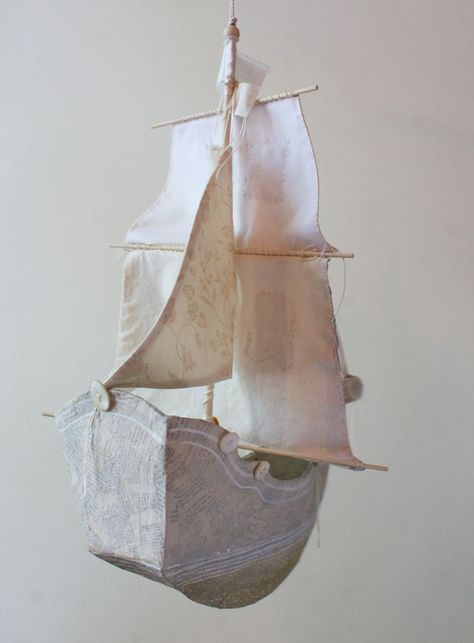 Paper Mache Crafts For Kids, Flying Ships, Boat Crafts, Ann Wood, Antony Gormley, Paper Mache Sculpture, Paper Mache Crafts, Paper Boat, Paper Ship