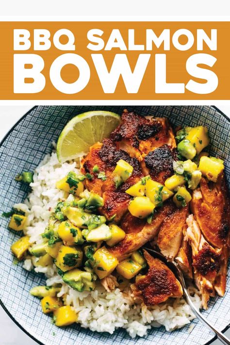 Mango Salsa Salmon, Salmon Bowls, Dinner Salmon, Dinner Seafood, Bbq Salmon, Mango Avocado Salsa, Pinch Of Yum, Impressive Dinner, Mango Avocado