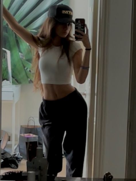 Black Sweatpants, White Crop Top, Baseball Fitted Hat, Sneakers Crop Top And Sweatpants Outfits Black, Sweatpants And Crop Top Outfits Baddie, Crop Top Athletic Outfits, Sweatpants And Crop Top Outfits, Crop Top And Sweatpants Outfits, Crop Top With Sweatpants, Sweatpants Outfit Black, Black Sweatpants Outfit, Crop Top And Sweatpants