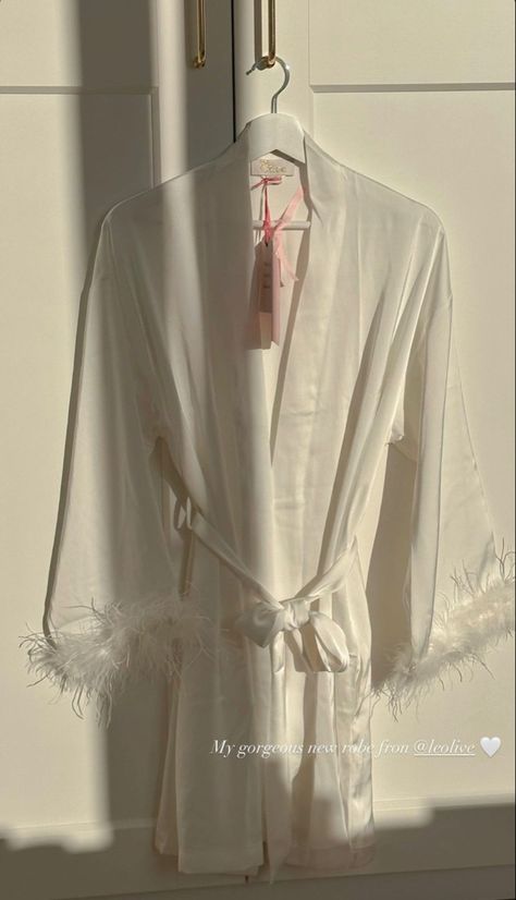 Silky Robe Aesthetic, Bath Robe Silk, Silk Bathrobe Aesthetic, Bathtub Routine, Night Robe Aesthetic, Bath Robe Aesthetic, Silk Robe Aesthetic, Robes Aesthetic, Bathrobe Aesthetic