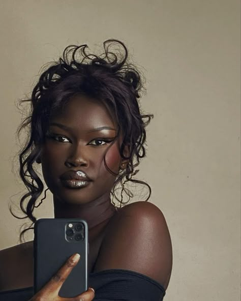 Dark Skin Beauty, Black Queens, Make Up Inspo, Dark Skin Makeup, Dark Skin Women, Face Card, Black Excellence, Brown Skin, Black Is Beautiful