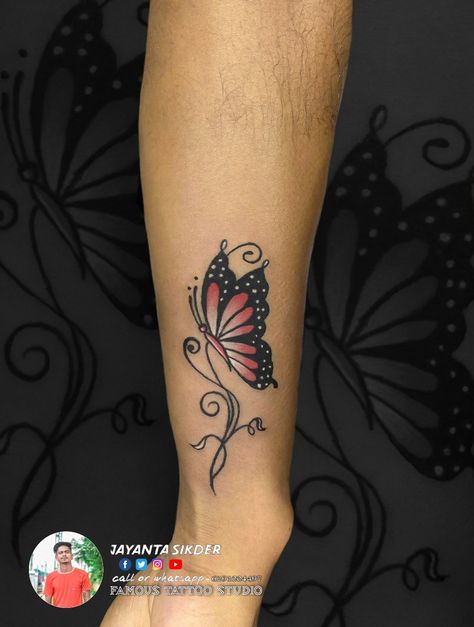 Butterfly Tattoo On Wrist, Group Tattoos, Butterfly Tattoo Design, Tattoo On Wrist, 3d Butterfly Tattoo, Side Wrist Tattoos, Butterfly Wrist Tattoo, Studio Tattoo, Butterfly Tattoos For Women