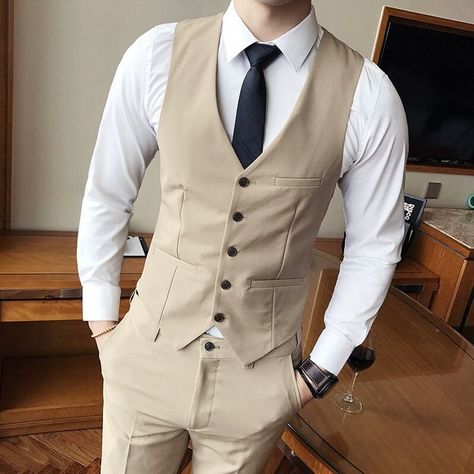 Khaki Suit Men Outfit, Latest Blazer Design For Men, Blazer Designs For Men, Weeding Guest Outfit, Vest Outfits Men, Black Suit Vest, Khaki Suit, Waistcoat Designs, Men Waistcoat