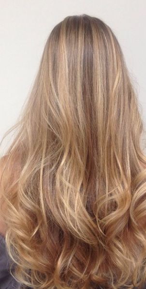 Honey Hair Color, Emerald Forest, Honey Blonde Hair, Blonde Hair Inspiration, Super Hair, Blonde Hair With Highlights, Trendy Hair Color, Brown Blonde Hair, Long Blonde