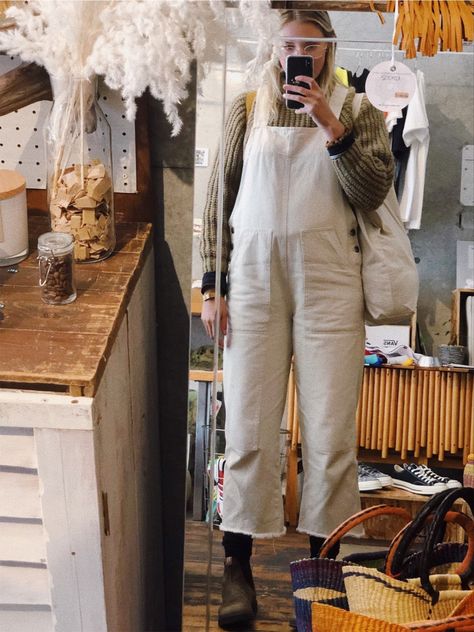 #beigeoutfit #cremes #winteroutfits #blundstone #overalls #knittedsweaters Heeled Blundstone Outfit, Spring Blundstone Outfit, Overalls And Blundstones, Women’s Blundstone Outfits, Blundstones Outfit, Overalls Outfit Winter, Blundstone 585 Rustic Brown, Overalls Outfit, Cozy Winter Outfits