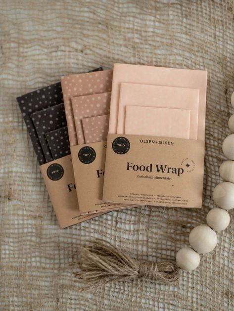 Reusable Beeswax Wraps, Beeswax Wraps Aesthetic, Beeswax Wraps Packaging, Bee Wax Food Wraps, Bee Wax Wrap, Beeswax Wraps Diy, Beeswax Crafts, Bees Wax Wrap Diy, Wax Food Wraps