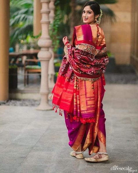 #paithani #saree #paithanisaree #wedding #marathimulgi #maharashtra #marathi #traditional #mumbai #bride #pune #maharashtrian #sareelove #indianwedding #yeolapaithani #handloom #maharashtrianbride #paithanilove #marathimulagi #semipaithani #kolkata #fashion #makeup #banarasisilk #culture #cotton #chanderisilk #nauvari #katansilk Maroon Nauvari Saree, Maharashtrian Photoshoot, Engagement Saree Maharashtrian, Paithani Nauvari Saree, Kolkata Fashion, Maharashtrian Bride, Yeola Paithani, Marathi Saree, Maharashtrian Wedding