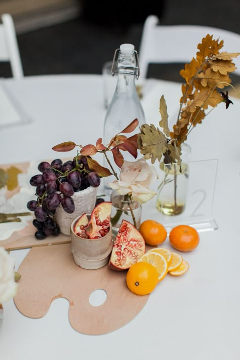 Split Open Still Life Wedding Centerpieces, Non Floral Centerpieces, Evergreen Flowers, Centerpieces For Weddings, Nautical Wedding Invitations, Fruit Wedding, Bohemian Weddings, Wedding Centerpiece Ideas, Clear Table