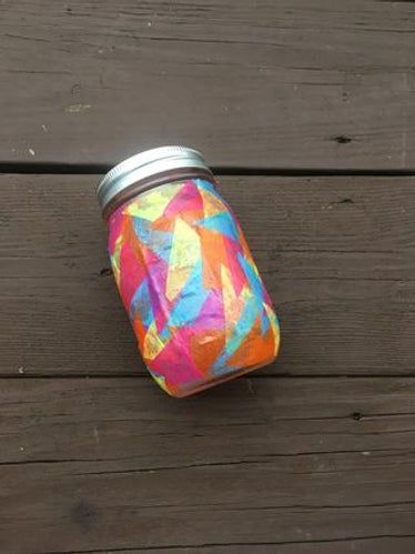 Tissue Paper Mason Jar!: 3 Steps (with Pictures) Mason Jar Tissue Paper Lantern, Tissue Paper Mason Jar Lanterns, Modge Podge Jars Tissue Paper, Tissue Paper Mason Jar, Tissue Paper Candles, Paper Jar, Journal Jar, Tissue Paper Lanterns, Jar Projects