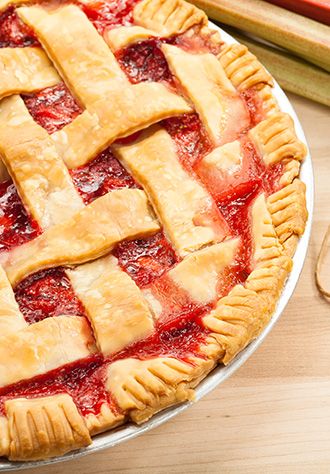 STRAWBERRY RHUBARB PIE Strawberry Rhubarb Pie Recipe, Rhubarb Recipes Pie, Red Desserts, Strawberry Rhubarb Pie, Rhubarb Pie, Pie Day, Rhubarb Recipes, Strawberry Pie, Strawberry Rhubarb