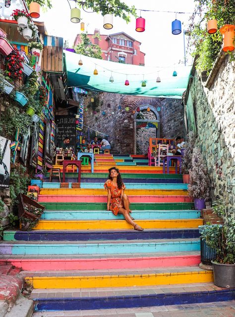 Balat - Secret Gem of Istanbul | A Rainbow of Colors | Turkey Travel Istanbul Places To Visit, Places In Istanbul, Taksim Square, Istanbul Travel Guide, Turkey Places, Turkey Vacation, Istanbul Turkey Photography, Turkey Travel Guide, Turkey Tour