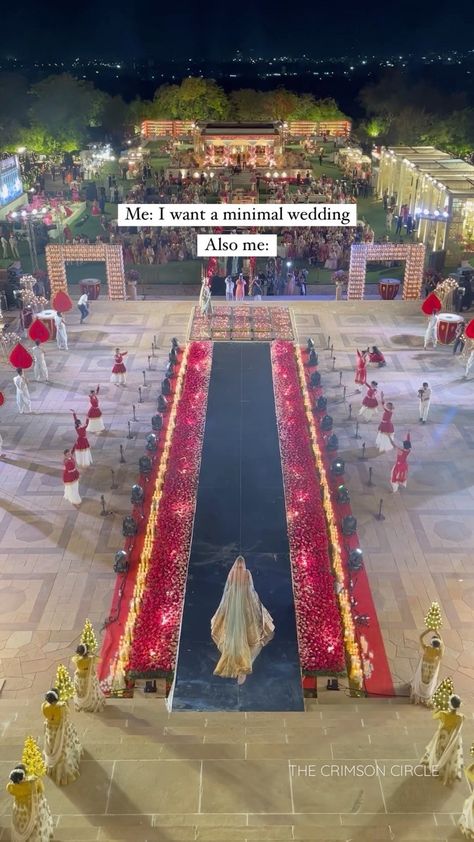 Wedding Entry Ideas, Bridal Entry Ideas, Entry Wedding, Wedding Entry, Royal Indian Wedding, Bridal Entry, Indian Wedding Theme, Night Wedding Decor, Bride Entry