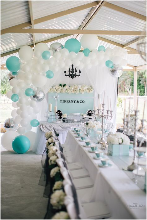 Tiffany 21st Birthday Party, Tiffany Balloon Garland, Tiffany Blue Engagement Party, Tiffany And Co Theme Party Backdrop, Tiffany And Co Balloon Decor, Tiffany Co Birthday Party, Tiffany And Co Theme Party Sweet 16, Floral Bridal Backdrop, Breakfast At Tiffany’s Balloon Arch