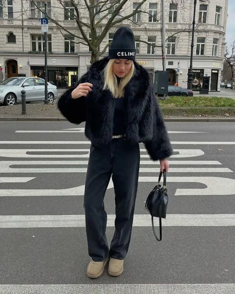 Check this out! Crop Faux Fur Jacket, Faux Fur Black Coat Outfit, Black Fur Coat Outfit Casual, Black Faux Fur Jacket Outfit, Black Faux Fur Coat Outfits, Black Fur Jacket Outfit, Black Fur Coat Outfit, Uggs Fashion, Fur Coat Outfit Casual