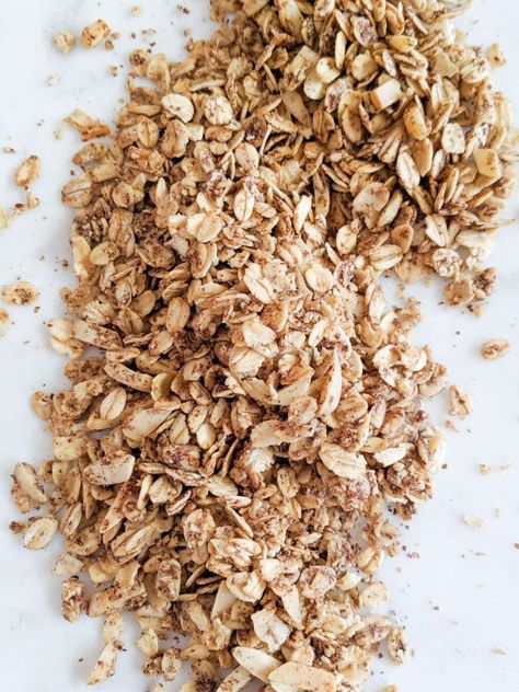 5 Minute Granola | Welcome to The Miller's Kitchen Low Calorie Granola Recipe, Low Sugar Granola Recipe, Oat Granola Recipe, Low Calorie Granola, Granola Calories, Nut Free Granola, Low Sugar Granola, Dietitian Recipes, Homemade Cereal