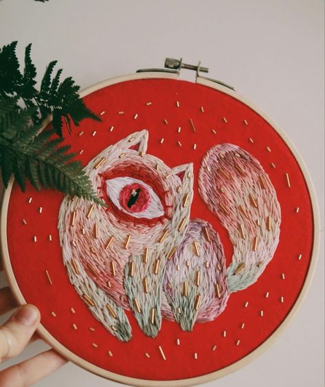 Embroidery Hoop Wall Art, Thread Painting, Sewing Book, Embroidery Fashion, Crafty Craft, Embroidery Inspiration, Embroidery Tutorials, Hoop Art, Funky Art