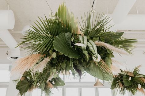 Tropical Florida Rooftop Wedding, hanging greenery, greenery installations, tropical wedding flowers, tropical wedding decor, minimalist wedding decor Wedding Decor Minimalist, Hanging Greenery, Miami Decor, Tropical Wedding Decor, Minimalist Wedding Decor, Tropical Wedding Flowers, Wedding Green, Tropical Home Decor, Flower Installation