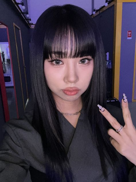 Dosie Selca, Lucy Woo!ah!, Purple Kiss Dosie, Dosie Purple Kiss, Idol Nails, Saerom Fromis 9, Purple Kiss, Pre Debut, Picture Credit