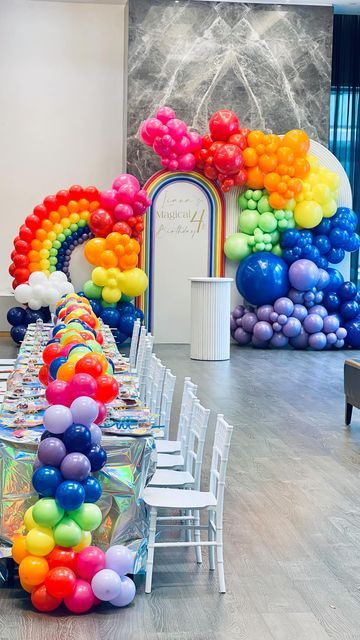 Kaidy Balloons & Decor on Instagram: "Rainbow 🌈 birthday party 🌈 . . . @dimo_studio @bloom_cake_co . . #rainbow #birthdaygirl #balloons #decor #gtaballoons" Garden Theme Birthday, Baloon Garland, Rainbow Centerpiece, Tie Dye Birthday Party, Balloon Rainbow, Rainbow Balloon Arch, Rainbow Themed Birthday Party, Reunion Decorations, Balloons Decor