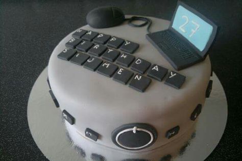 Computer Cakes Ideas, Computer Gamer Cake, Computer Cake Ideas, Computer Theme Cake, Computer Cake Design, Computer Birthday Cake, Cake Computer, Computer Birthday, Birthday Cake For Brother