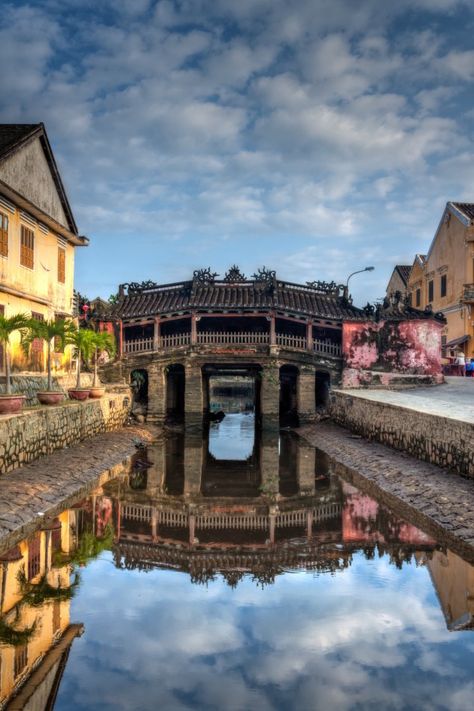 Hoi An | Most Romantic Cities in the World | Bridal Musings Wedding Blog Arch Inspiration, Hoian Vietnam, Vietnam Backpacking, Beautiful Vietnam, Hoi An Vietnam, International Architecture, Vietnam Voyage, Visit Vietnam, Living Museum